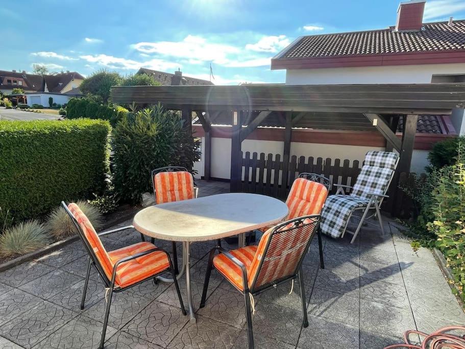 Ferienwohnung Leuchtbergblick Mit Terrasse Und Pkw Stellplatz Eschwege Zewnętrze zdjęcie